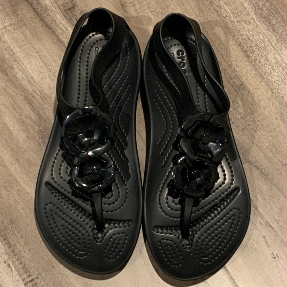 Crocs Flower Sandals